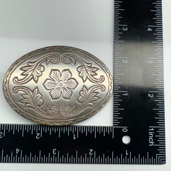 Other - Oval Western Floral Etched Belt Buckle Silver Tone‎ Vintage Cowboy Accessory